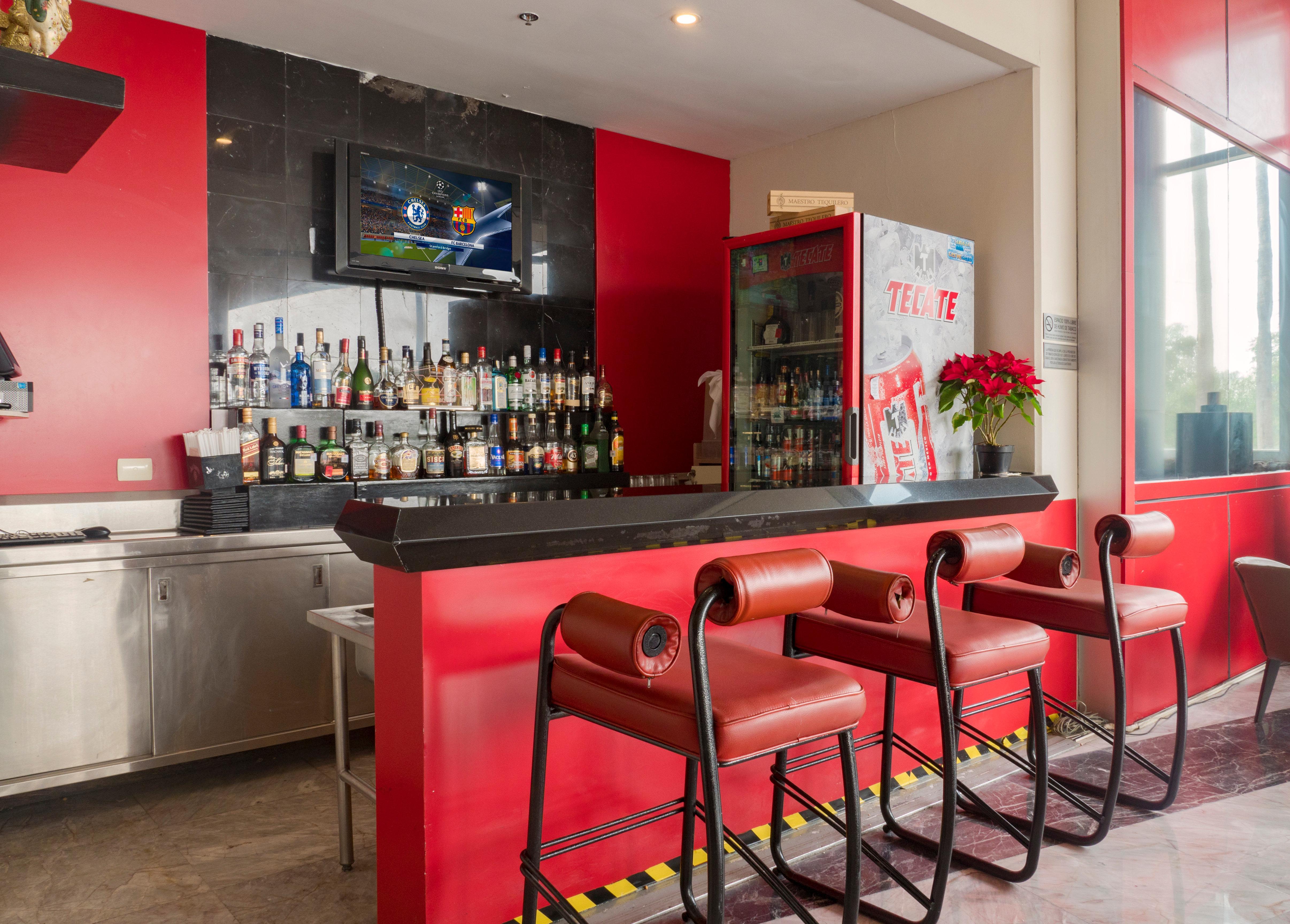 Holiday Inn Monterrey-Parque Fundidora By Ihg Exterior foto Bar